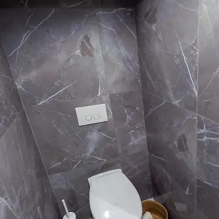 Foch, 4 Personnes Avec Climatisation Et Wifi Lejlighed *